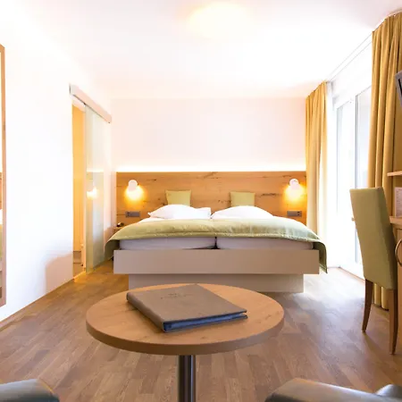 Szálloda Bristol 3*