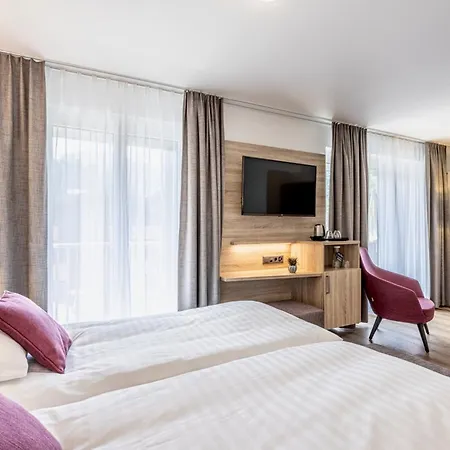 Bristol Szálloda 3*