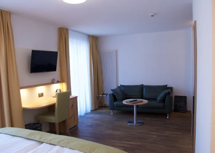 布里斯都酒店 酒店